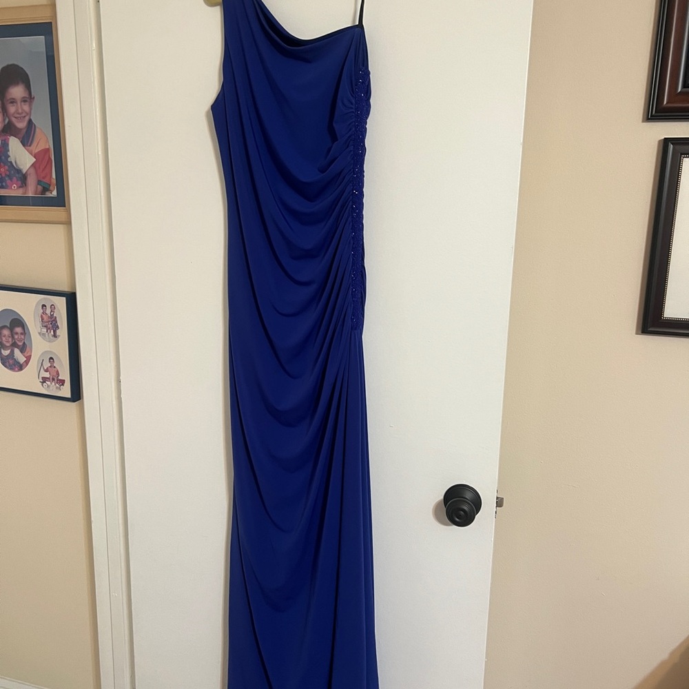 Elegant Blue One-Shoulder Dress